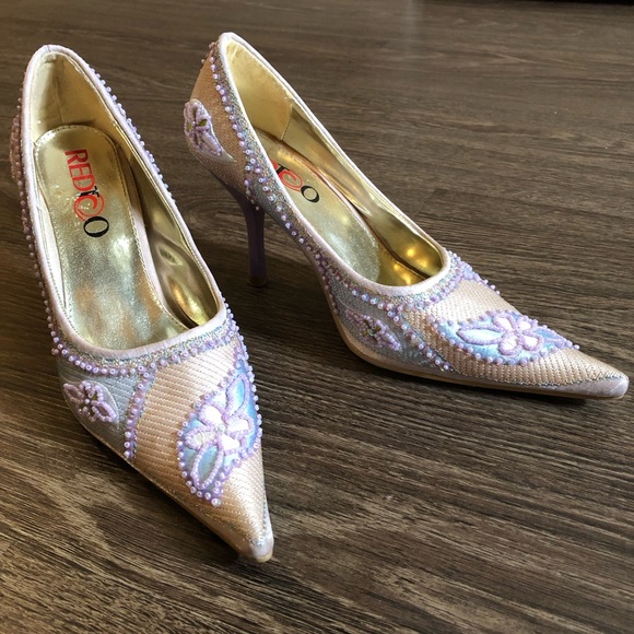 Vintage Beaded Floral Heels - Picture 5 of 17